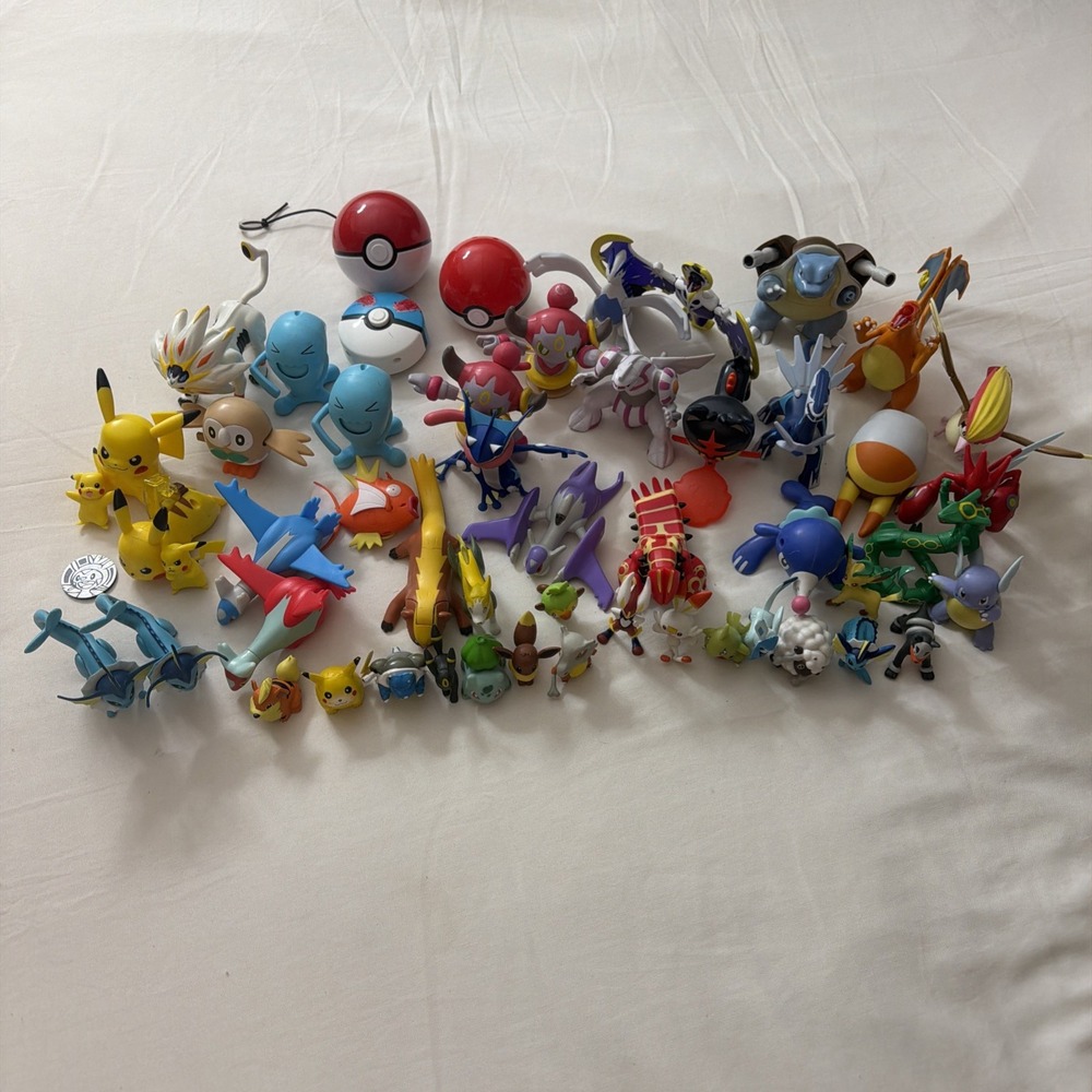 Mixed Lot Of Toys Pokemon Moncolle Figure Lot of 47 TOMY 2007- Present Huge Lots